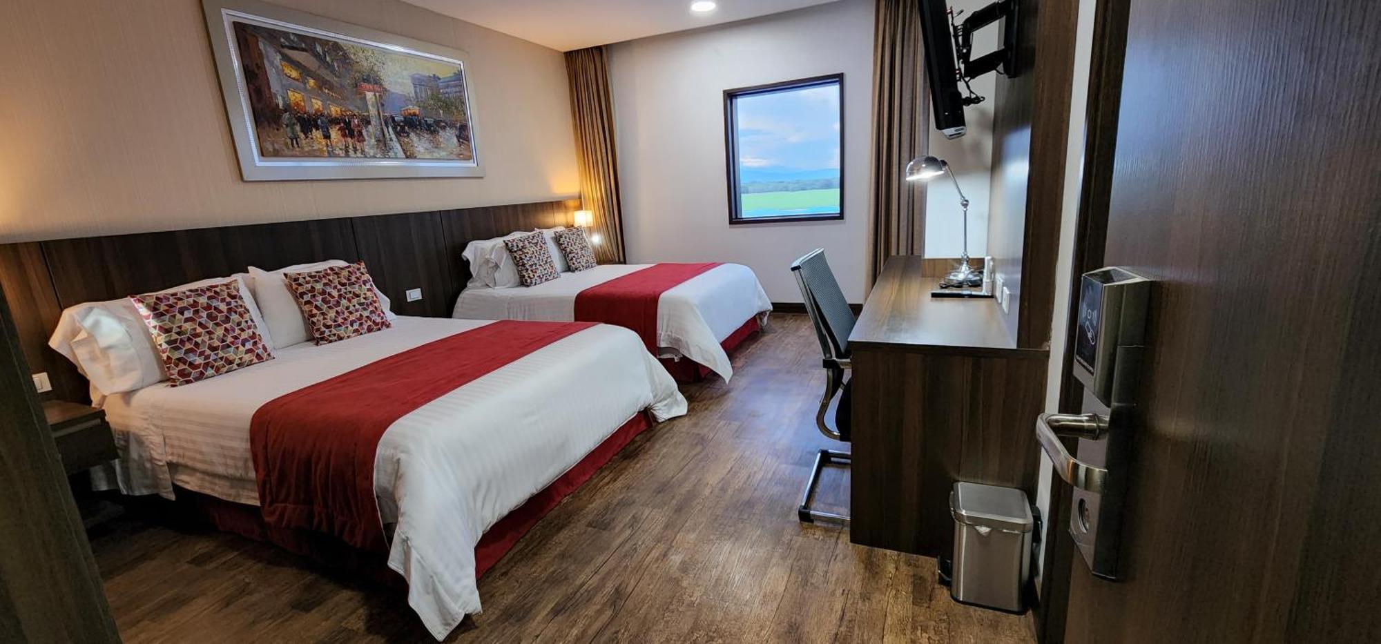 Hotel Royal Elim International カリ エクステリア 写真